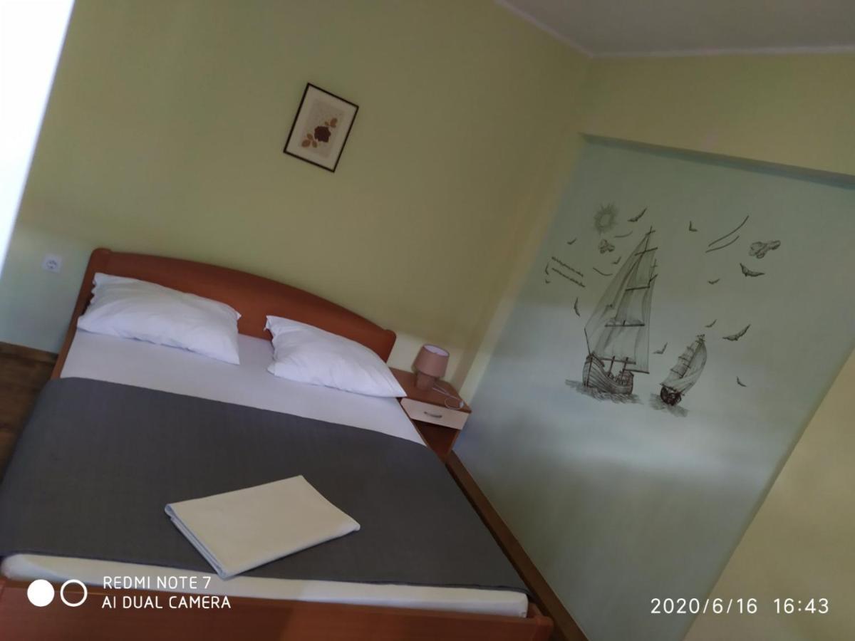 Apartman Ena Vodice Exterior photo