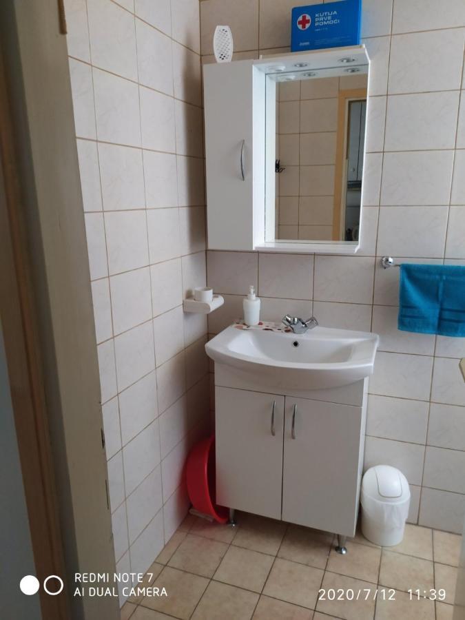 Apartman Ena Vodice Exterior photo