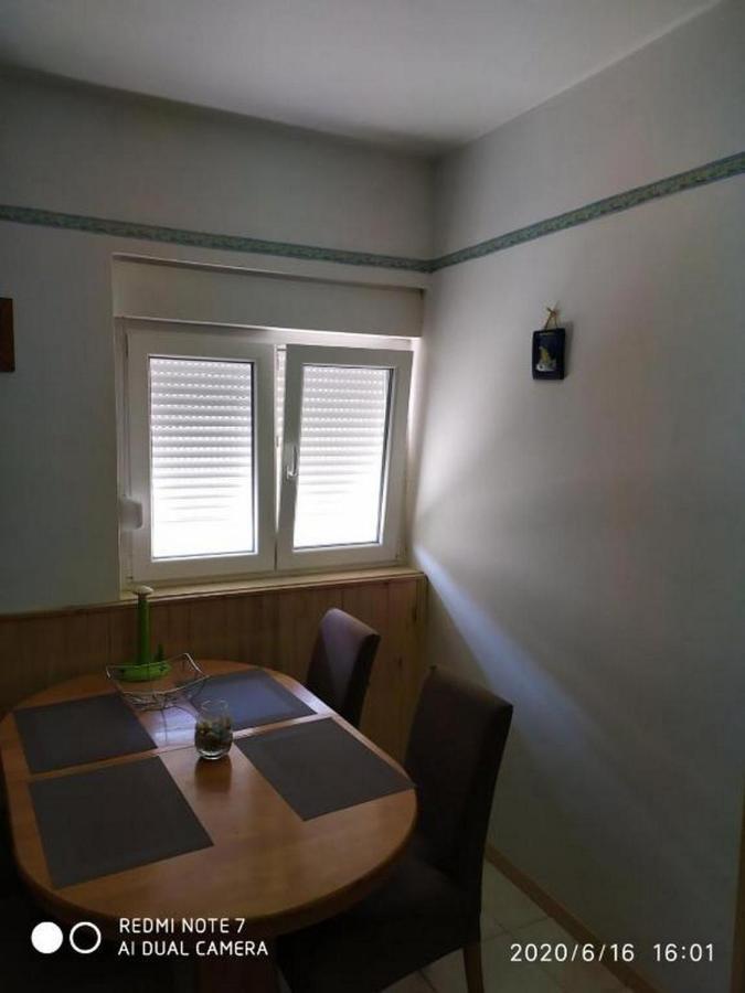 Apartman Ena Vodice Exterior photo